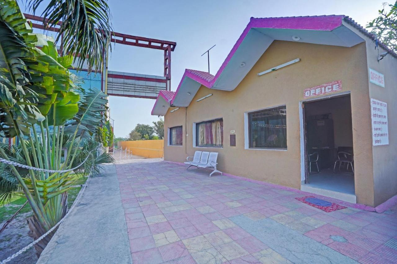 Hotel Oyo 87701 Lucky Farm Shāhpur Zewnętrze zdjęcie
